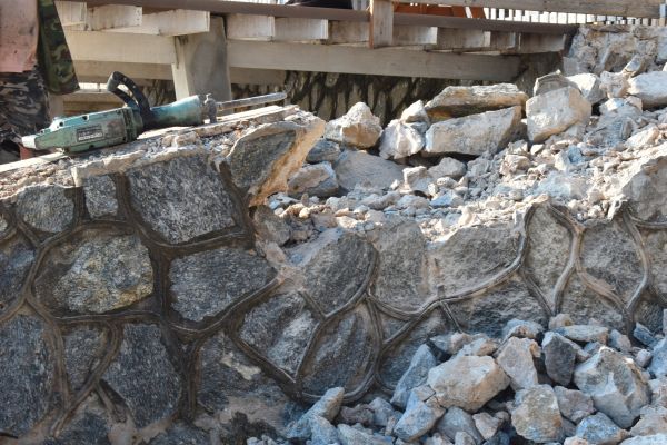 Retaining Wall Demolition in Salem